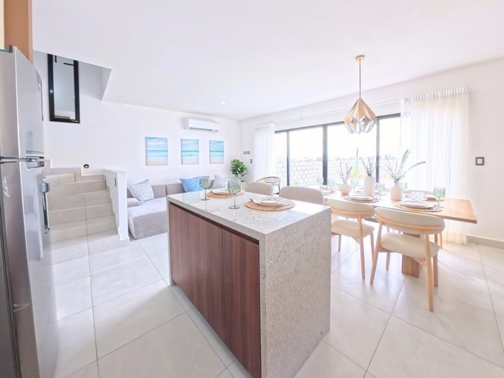 Cocina y comedor · Casa en Viñedos del Mar