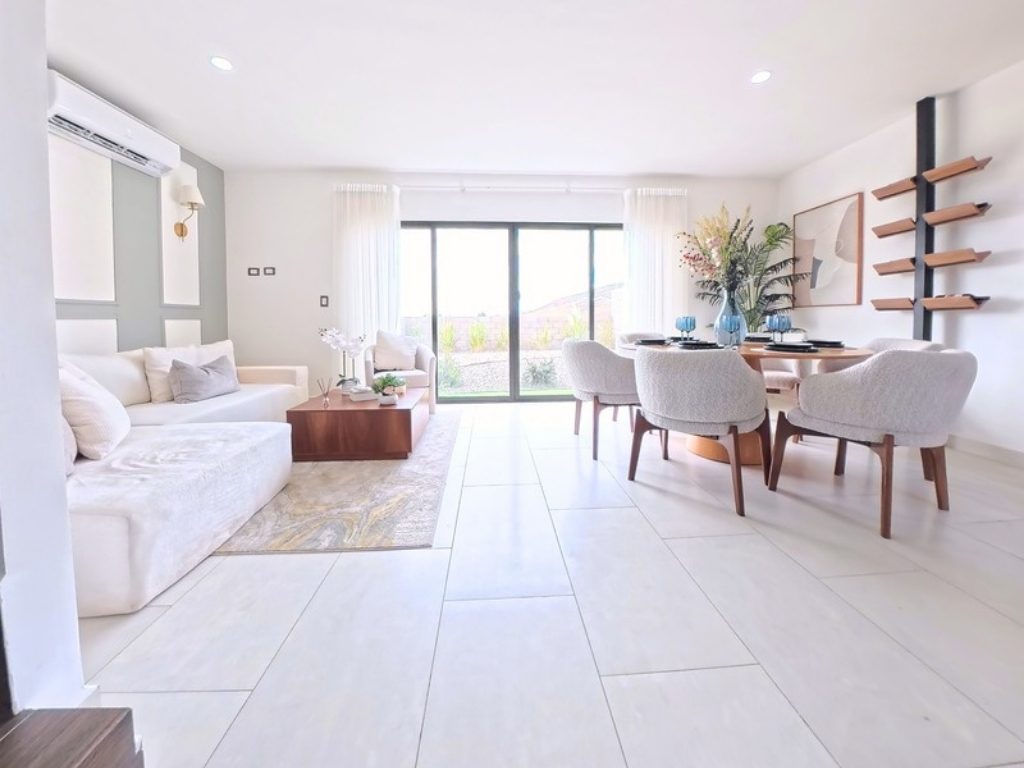 Sala y comedor · Casa en Viñedos del Mar