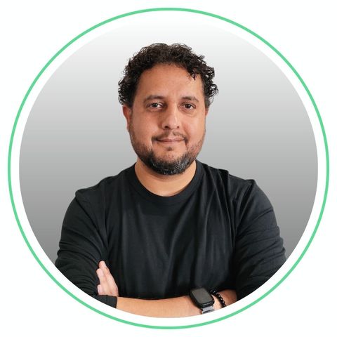 René González, asesor inmobiliario en Tijuana